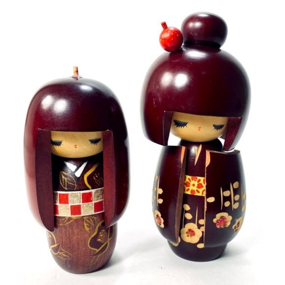 2 Japanese Wooden Kokeshi Doll Floral Kimono Burgundy Wood (one missing top) - Picture 1 of 12
